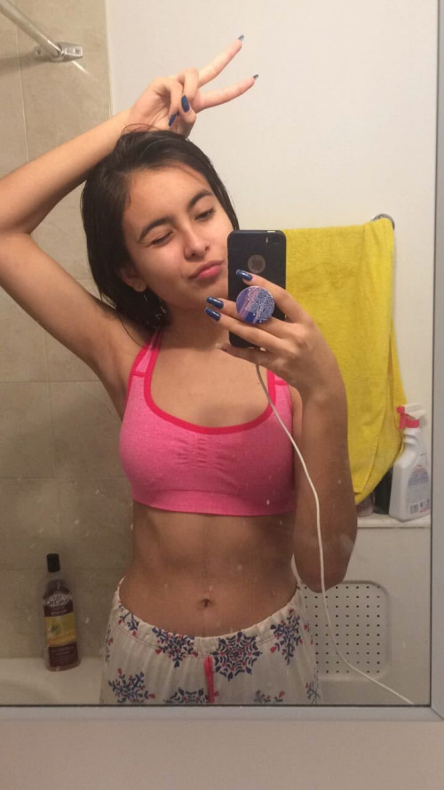 [Image: latina2-10.md.jpg]